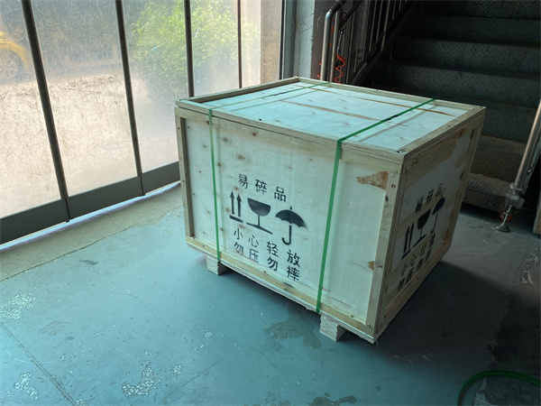 Exploring the Impact of UV Flatbed Printers on Automotive Design and Production
